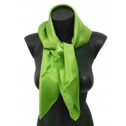 Carré en soie vert anis 80cm 16môme