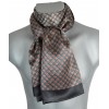 Foulard homme en soie noir petites fleurs