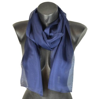 Echarpe en soie bleu marine unie made in France