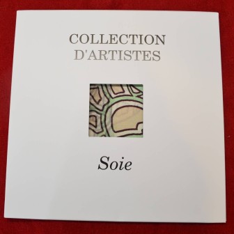 Echarpe en soie Mucha – Le Laurier