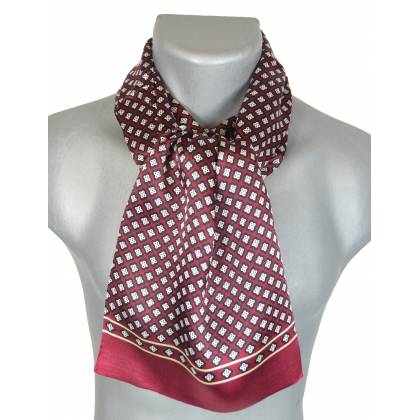 Foulard homme en soie bordeaux fleurs blanches