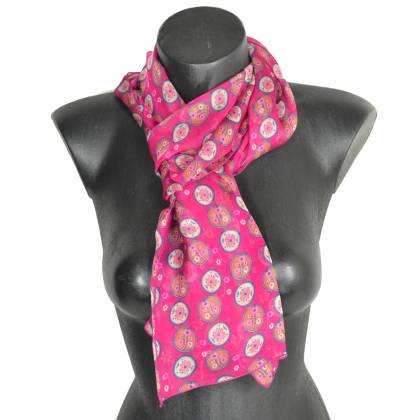 Foulard en soie Scandinave rose made in France