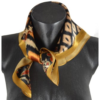 Petit carré en soie patchwork beige