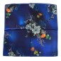 Carré soie 65cm bleu nuit à fleurs