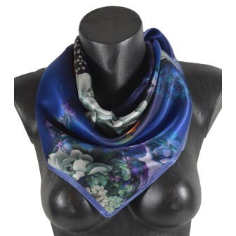 Carré soie 65cm bleu nuit à fleurs