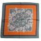 Carré soie 65cm kaki et orange