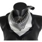 Foulard carré 50 chevrons noir et blanc
