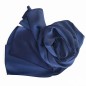 Echarpe en satin de soie bleu marine