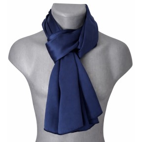Echarpe en satin de soie bleu marine