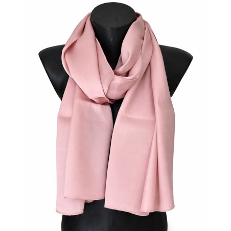Echarpe en satin de soie rose poudré