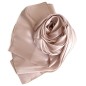 Echarpe en satin de soie chair